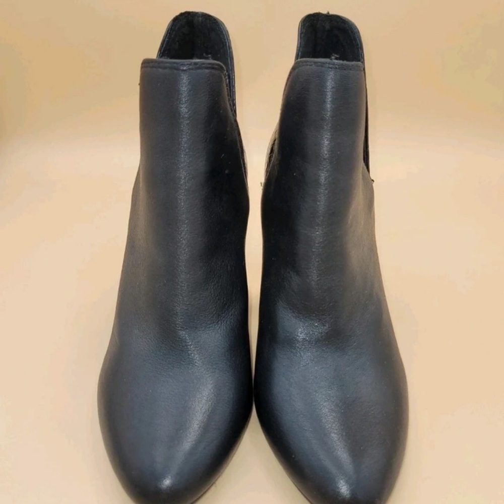 Steve Madden Black Leather Pointed Ankle Boots